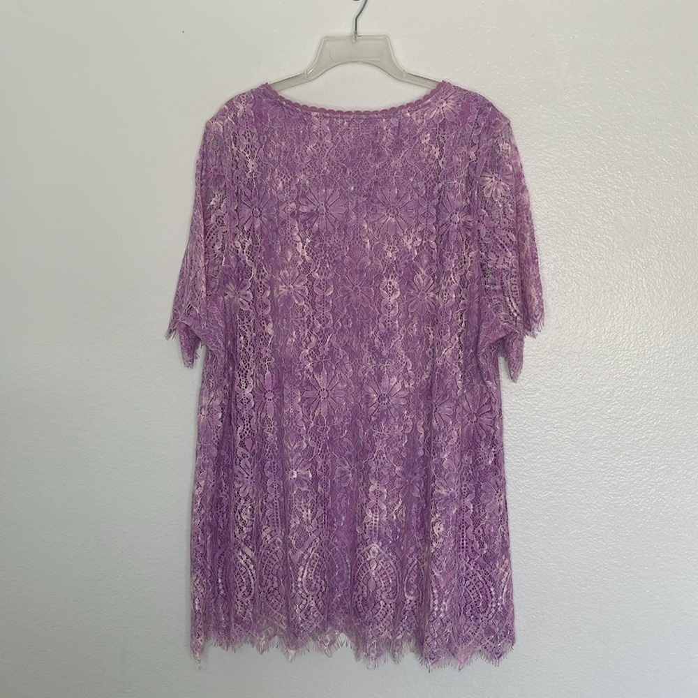 Isaac Mizrahi Live! Pink V Neck Short Sleeve Lace Stretch Top Blouse Size 3X 3XL - Picture 6 of 6